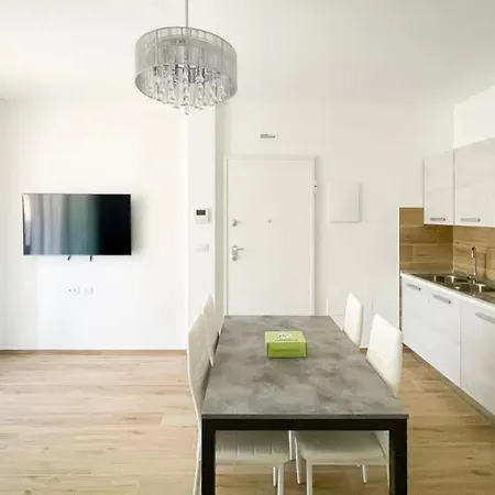 Homiday - Roseto Borsacchio Int 12